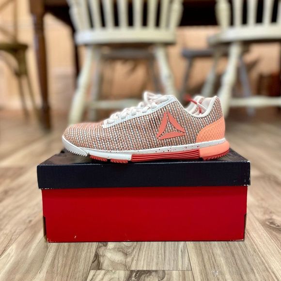 NEW Reebok Women's Speed TR Flexweave Cross Trainer White Sunglow Rosette 5.5 - Picture 1 of 5